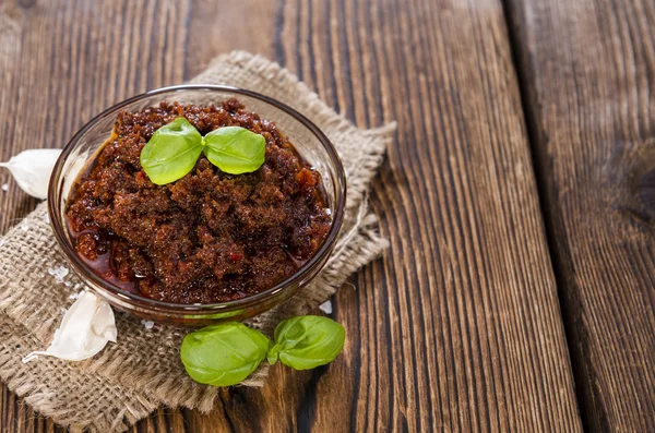 Hausgemachtes Tomatenpesto — Stockfoto