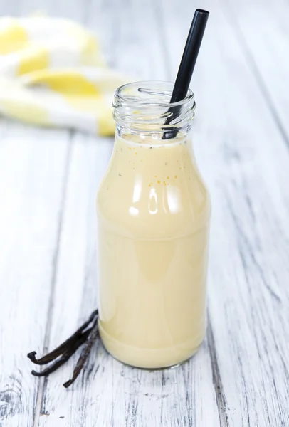 Vanille-Milchshake im Glas — Stockfoto