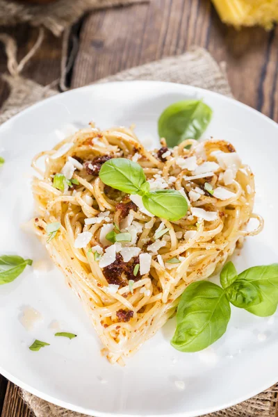 Pasta served like Heart symbol — Stock Photo, Image