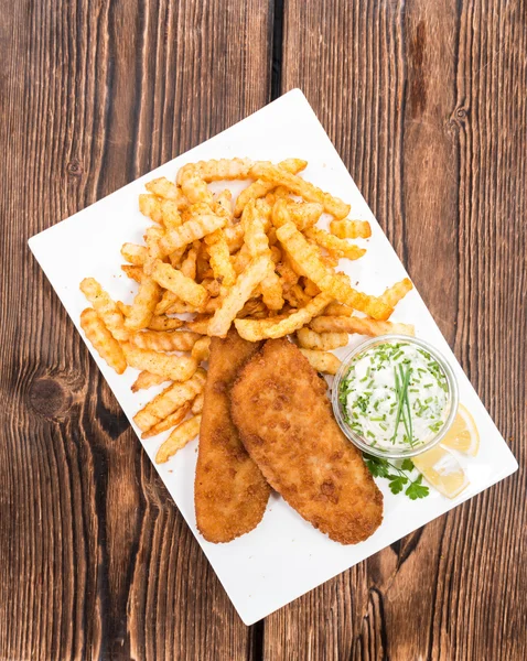 Fried Salmon Filet with Chips — Stock Photo, Image