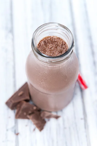 Färsk gjort chokladmjölk — Stockfoto