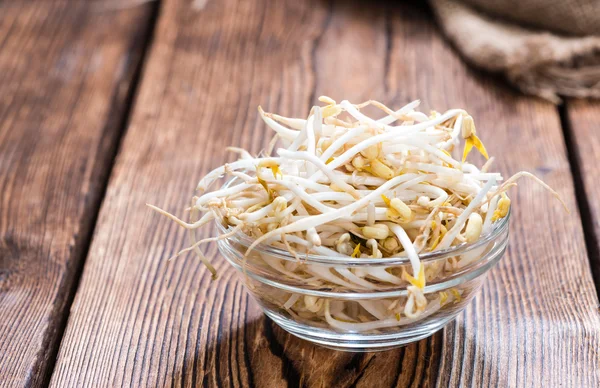 Mungbean 콩나물와 그릇 — 스톡 사진