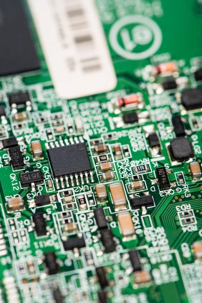 PCB com componentes diferentes — Fotografia de Stock