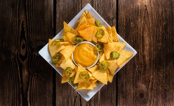 Porción de Nachos (con salsa de queso) ) — Foto de Stock