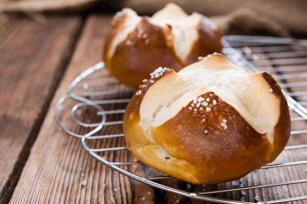 Salted Pretzel Roll — Stock Photo, Image