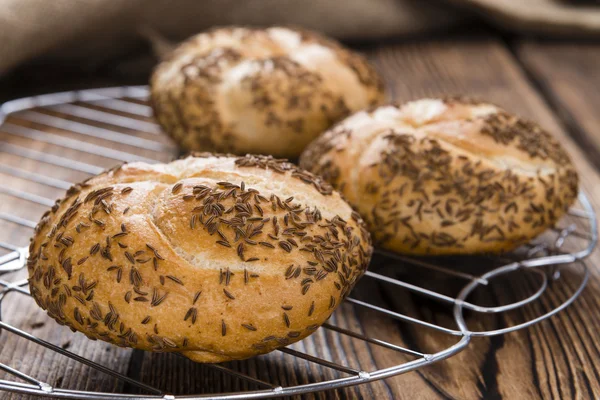 Tres rollos con alcaravea — Foto de Stock