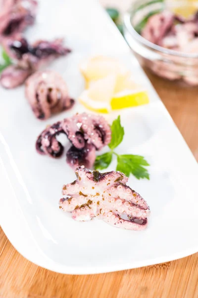 Gedeelte van Octopus salade — Stockfoto