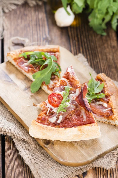 Vers gemaakte Pizza Ham — Stockfoto