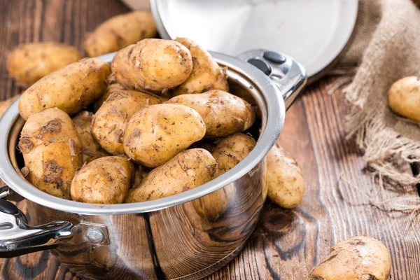 Porción de papas frescas —  Fotos de Stock