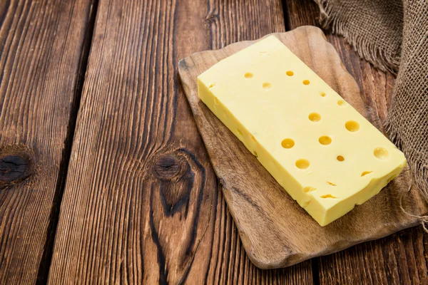 Bloco de queijo — Fotografia de Stock