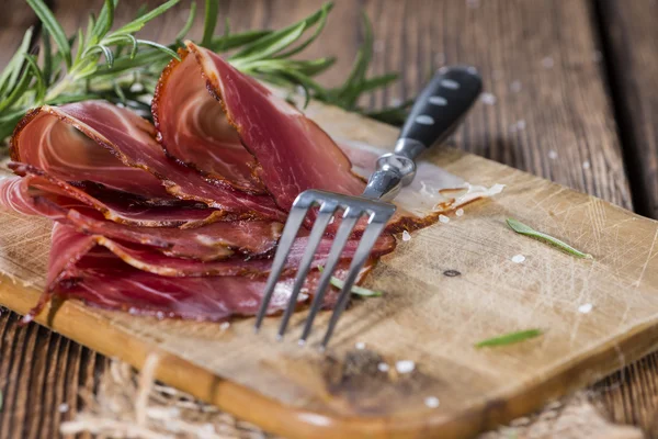 Porción de jamón en rodajas —  Fotos de Stock