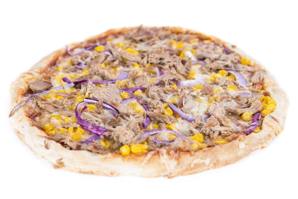 Vers gemaakte Pizza van de tonijn — Stockfoto