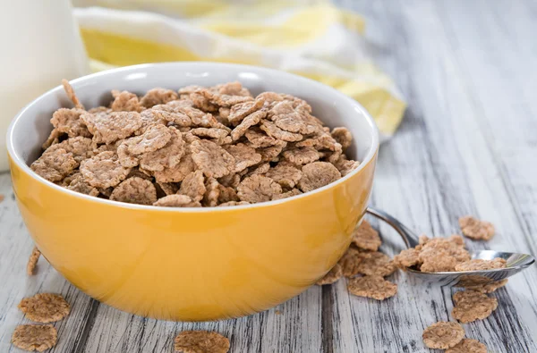 Kom met volkoren Cornflakes — Stockfoto