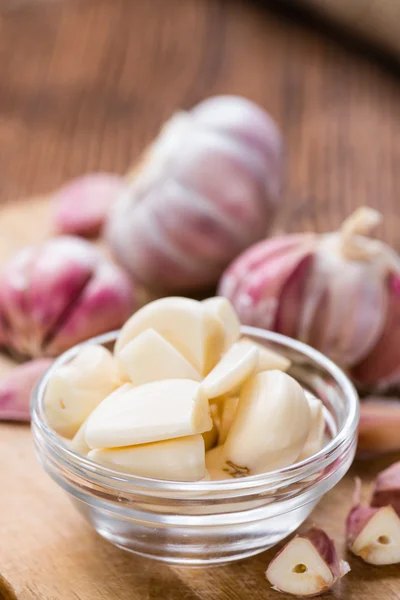 Fresh Peeled Garlic — Stock Photo, Image