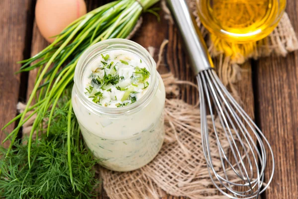 Vers gemaakte saus remouladesaus — Stockfoto