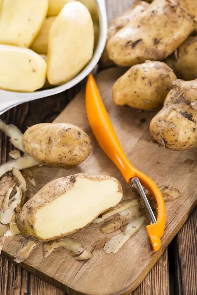 Portion of peeled Potatoes — Stock Photo, Image