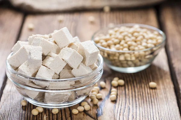 Porzione di tofu tagliato a dadini — Foto Stock