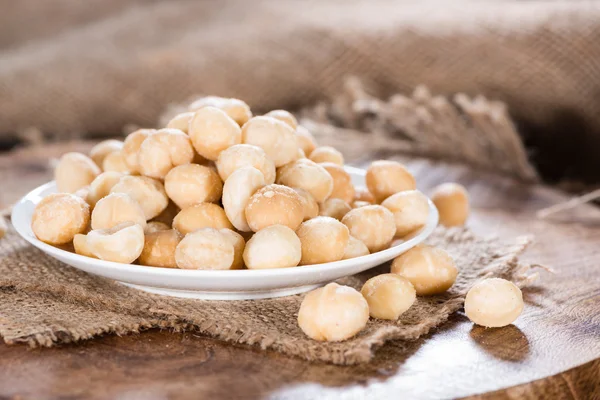 Nueces de macadamia tostadas — Foto de Stock