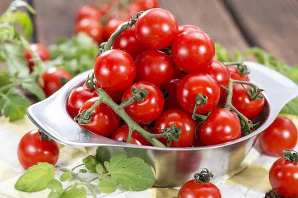 Gedeelte van verse Cherry Tomaten — Stockfoto