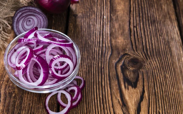 Fresh cutted Red Onion rings — Stock Photo, Image