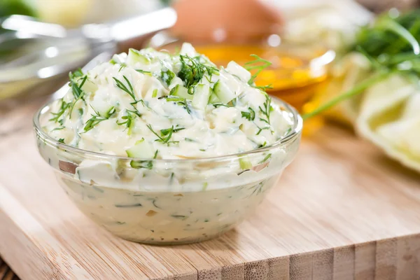 Frisch zubereitete Sauce Remoulade — Stockfoto