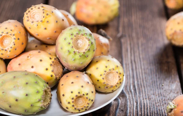 Some fresh Prickly Pears — Stock Photo, Image