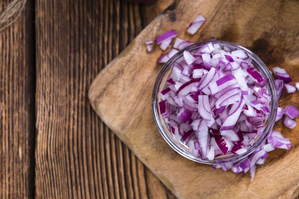 Einige frische rote Zwiebeln — Stockfoto