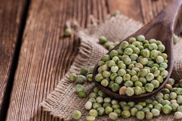 Montón de guisantes verdes secos — Foto de Stock