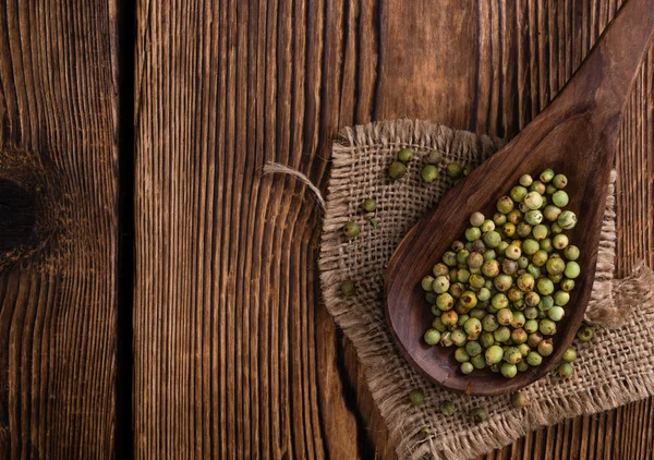 Gedeelte van groene peperkorrels — Stockfoto