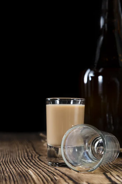 Glass with cold Cream Liqueur — Stock Photo, Image