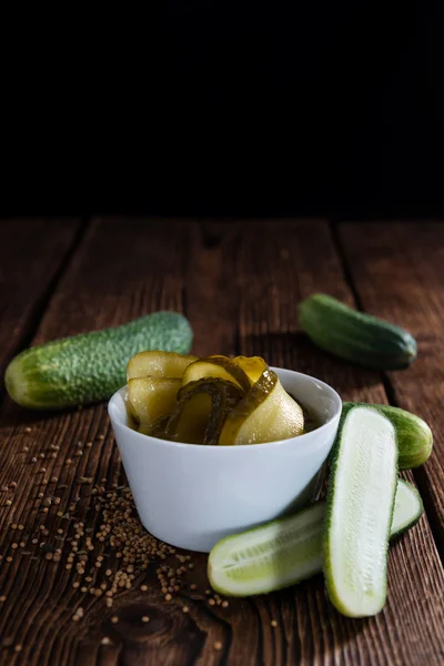 Rodajas Pepinos en escabeche —  Fotos de Stock