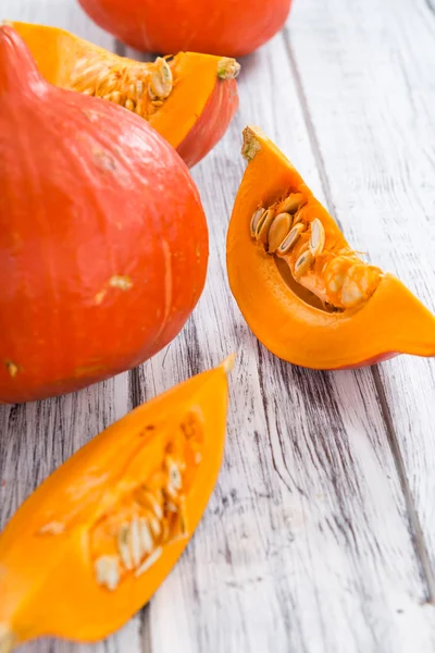 Table with fresh pieces of Pumpkins — Stock Photo, Image
