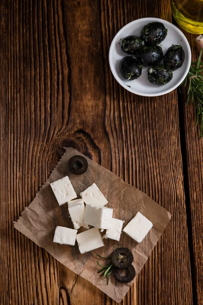 Porție de brânză Feta proaspăt tăiată — Fotografie, imagine de stoc