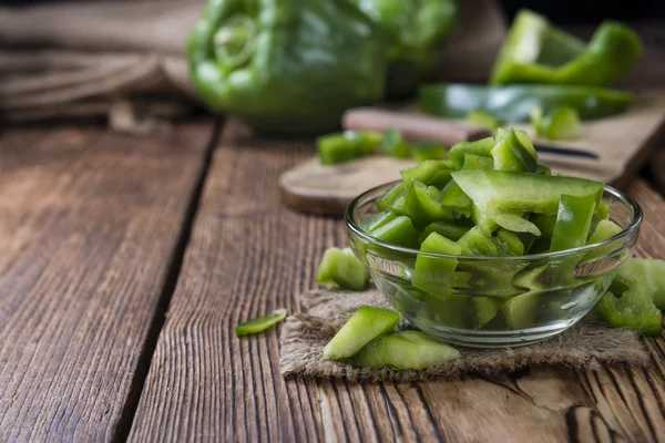 Pimientos verdes en rodajas —  Fotos de Stock