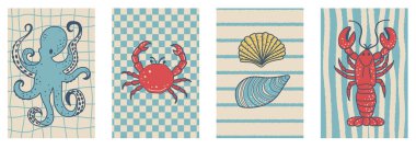 İtalyan mutfak resimli dört posterin koleksiyonu. Deniz ürünleri, limon, zeytin dalı ve kıyı gıda motifleri gibi..