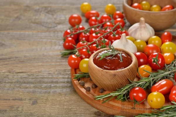 Salsa di pomodoro con spezie — Foto Stock