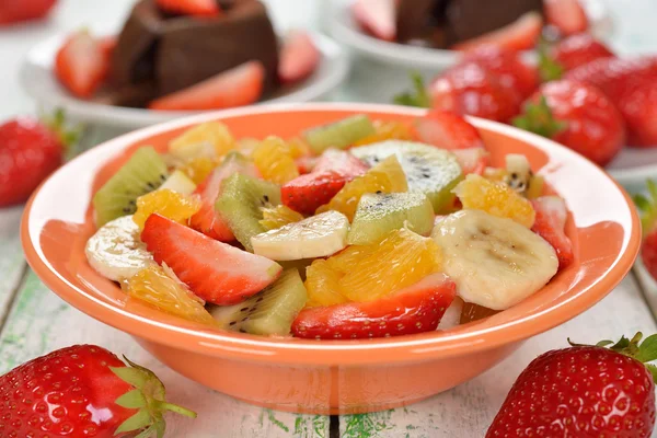 Obstsalate hautnah — Stockfoto