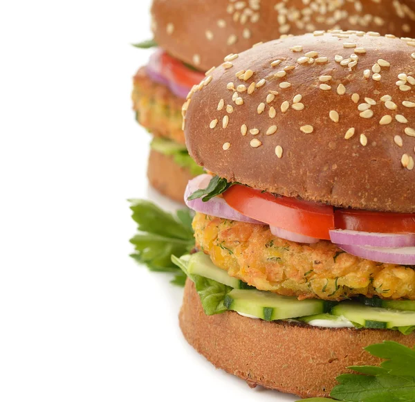 Healthy fast food, veggie burger with vegetables — Stock Photo, Image