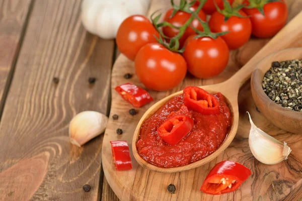 Pasta de tomate — Fotografia de Stock