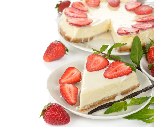 Cheesecake με φράουλες — Φωτογραφία Αρχείου