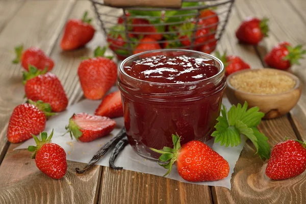 Strawberry jam with vanilla — Stock Photo, Image