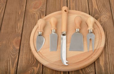 Çeşitli peynir bıçak ayarla