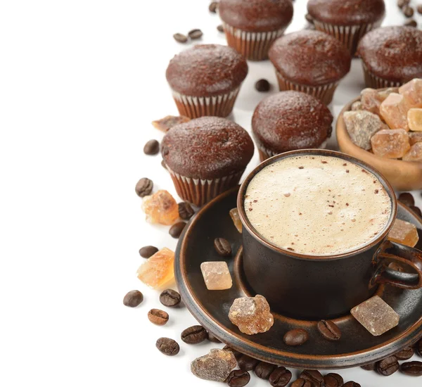 Tazza di caffè e muffin al cioccolato — Foto Stock