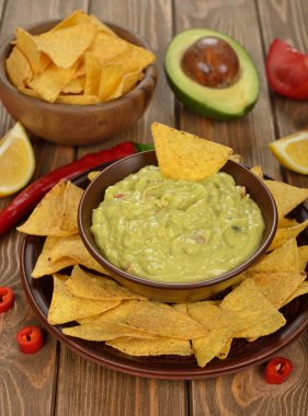 Guacamole Mısır cips ile