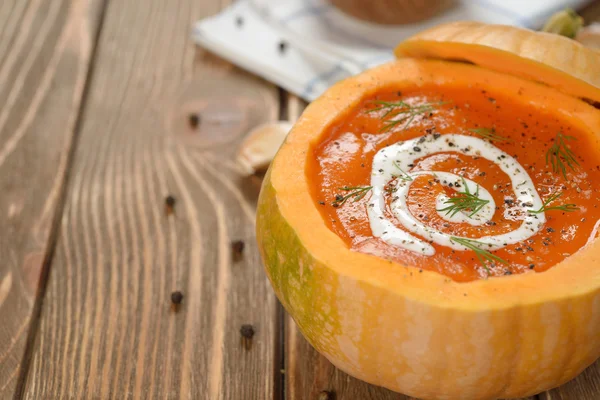 Soupe de citrouille fraîche — Photo