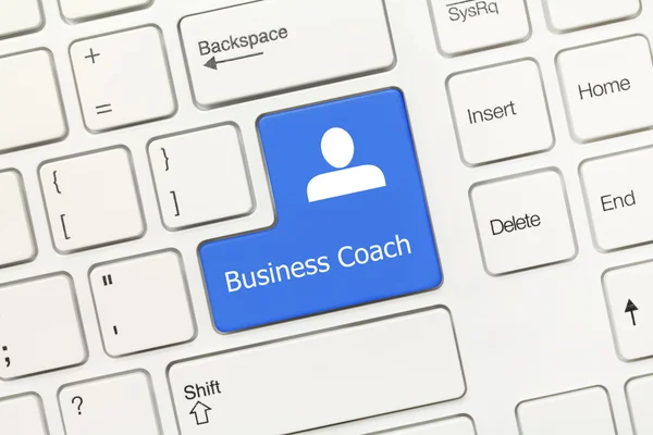 Teclado conceitual branco - Business Coach (tecla azul ) — Fotografia de Stock