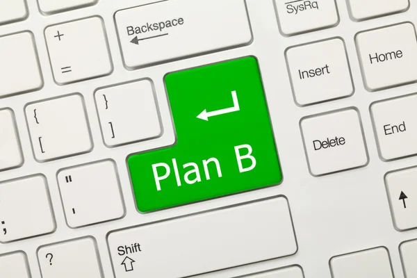 Белая концептуальная клавиатура - План Б (зеленая клавиша) ) — стоковое фото