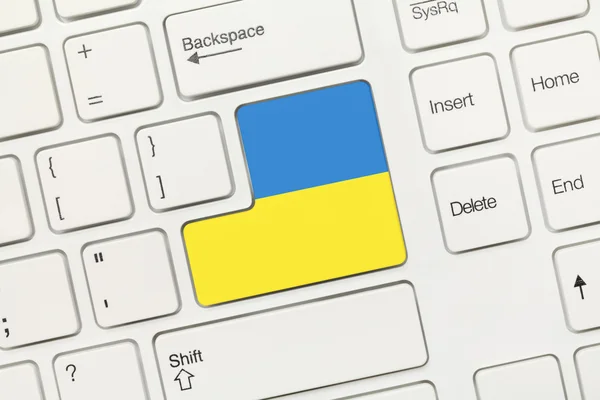 Weiße konzeptuelle Tastatur - ukraine (Taste mit Fahne) — Stockfoto