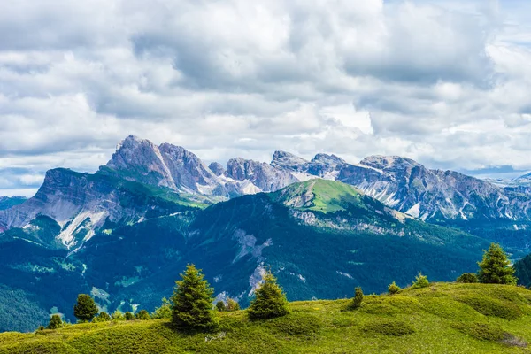 Itálie Alpe Siusi Seiser Alm Sassolungo Langkofel Dolomite Pohled Velkou — Stock fotografie