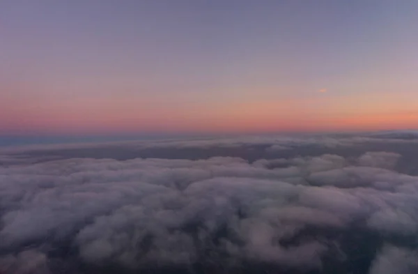 Avrupa Hollanda Gökyüzünde Bulutlara Yakın Bir Yer — Stok fotoğraf